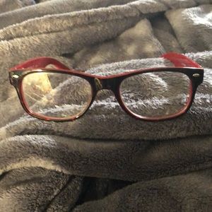 Reading glasses